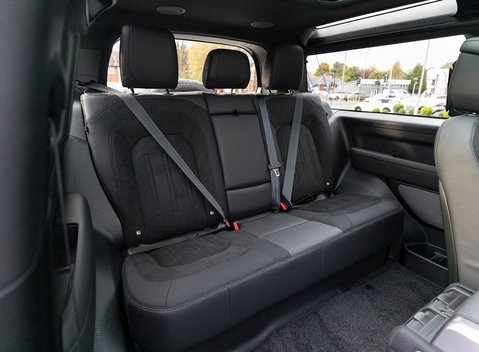 Land Rover Defender 90 V8 15