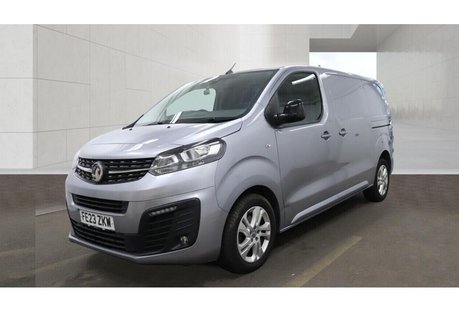 Vauxhall Vivaro 2.0 Turbo D 3100 Elite Panel Van 6dr Diesel Auto L1 H1 Euro 6 (s/s) (145 ps