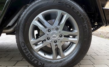 Mercedes-Benz G Series CDI 9