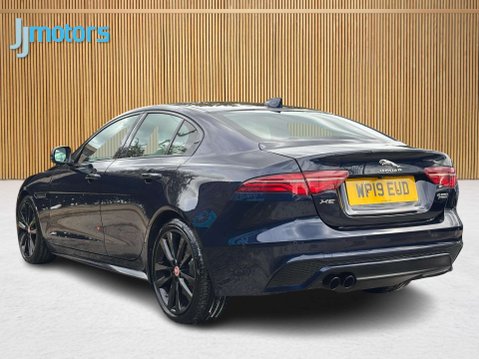 Jaguar XE 2.0 D180 R-Dynamic SE Saloon 4dr Diesel Auto Euro 6 (s/s) (180 ps) 67