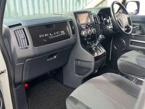 Mitsubishi Delica Roadest 49