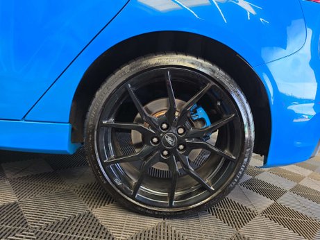 Ford Focus 2.3T EcoBoost RS Hatchback 5dr Petrol Manual AWD Euro 6 (s/s) (350 ps) 22
