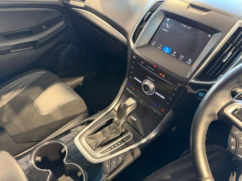 Ford Edge 2.0 TDCi Sport SUV 5dr Diesel Powershift AWD Euro 6 (s/s) (210 ps) Massive 23