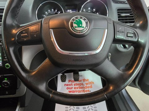 Skoda Yeti 2.0 TDI Elegance Euro 5 5dr 28