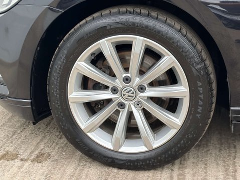 Volkswagen Passat 2.0 Passat SE Business TDI BlueMotion Technology Semi-Auto 5dr 49