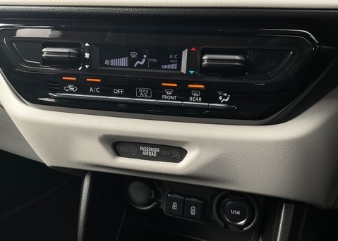 Suzuki Swift Motion 1.2 Mild Hybrid CVT 19