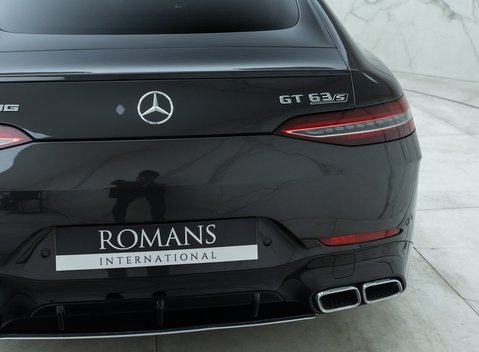 Mercedes-Benz Amg GT 63 S 4-Door 29