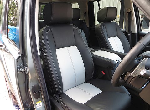 Land Rover Discovery SDV6 HSE Luxury 11