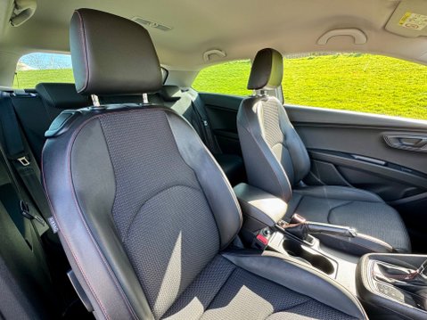 SEAT Leon ECOTSI FR TECHNOLOGY DSG 17