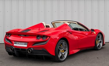 Ferrari F8 Tributo Spider 7