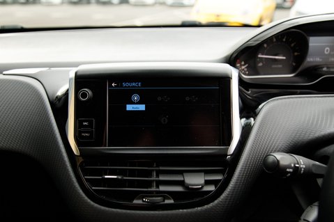 Peugeot 208 S/S TECH EDITION 17