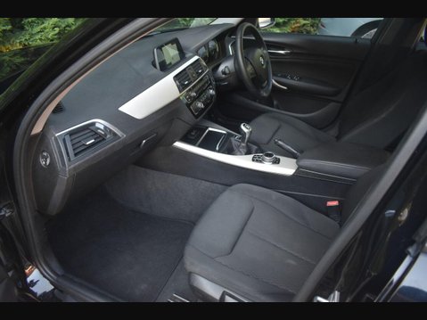 BMW 1 Series 1.5 118i SE Hatchback 5dr Petrol Manual Euro 6 (s/s) (136 ps) 5