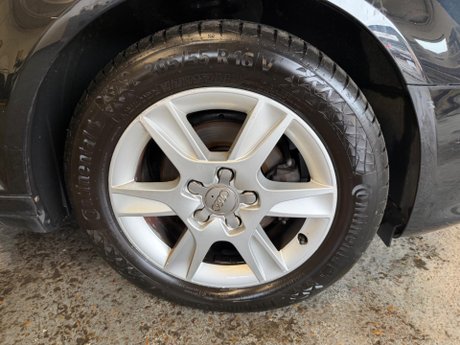 Audi A3 1.6 TDI SE Sportback S Tronic Euro 5 (s/s) 5dr 19