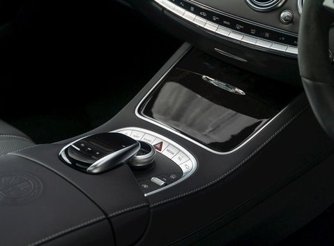 Mercedes-Benz S Class S65 Coupe 20