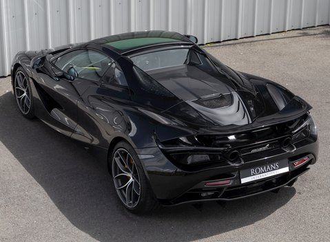 McLaren 720S Spider Performance 10