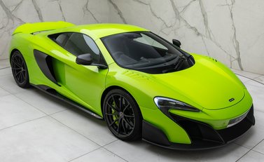 McLaren 675LT 8