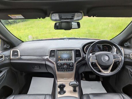 Jeep Grand Cherokee 3.0 Grand Cherokee Overland CRD Auto 4WD 5dr 22