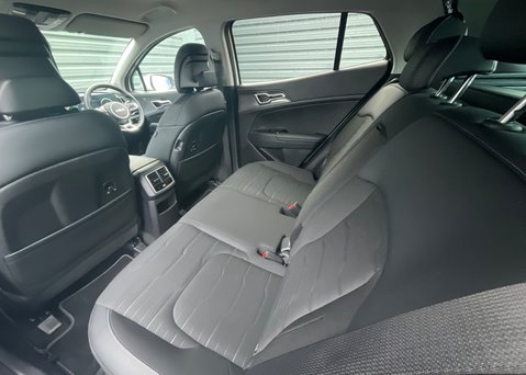 Kia Sportage 1.6T GDi HEV 3 14