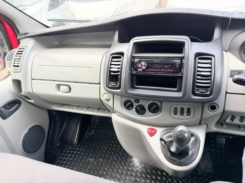 Vauxhall Vivaro 2.0 2900 CDTi Panel Van 4dr Diesel Manual FWD L3 (195 g/km, 89 bhp) 31
