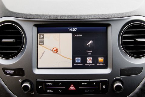 Hyundai i10 PREMIUM SE 15