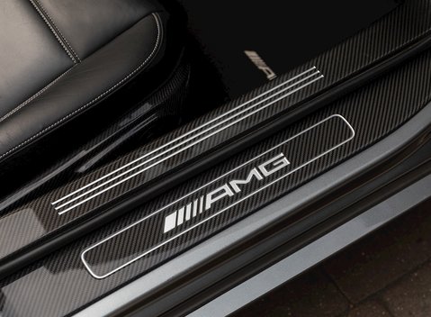 Mercedes-Benz SLS AMG Roadster 22