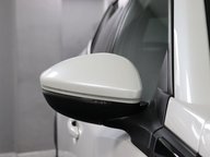 Peugeot 2008 PURETECH S/S ALLURE PREMIUM 33