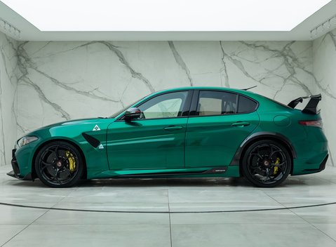 Alfa Romeo Giulia GTAm 5
