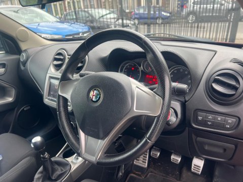 Alfa Romeo Mito 875 TB TwinAir Live Euro 5 (s/s) 3dr 13