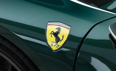 Ferrari 296 GTS 39