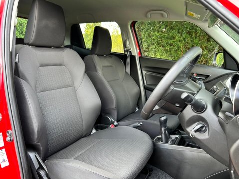 Suzuki Swift ATTITUDE DUALJET 4