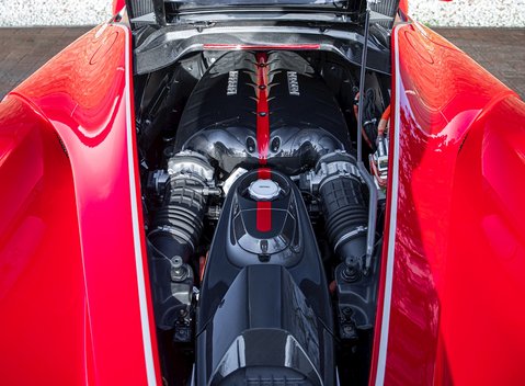 Ferrari LaFerrari Aperta 39