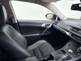 Lexus CT 1.8 CT 200h Luxury CVT 5dr 19