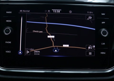 Volkswagen T-Roc 1.5 T-Roc R-Line TSi Evo Semi-Auto 5dr 25