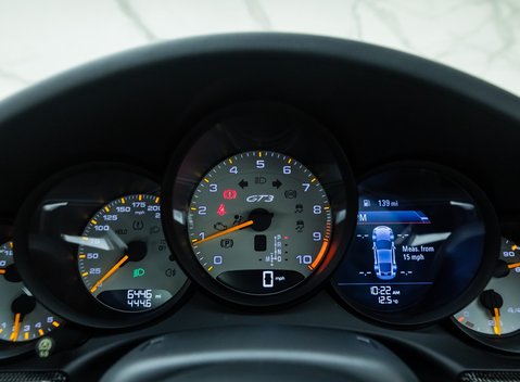 Porsche 911 GT3 (991.2) 20