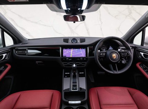 Porsche Macan GTS PDK 13