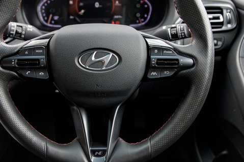 Hyundai i30 T-GDI FASTBACK N LINE MHEV 20