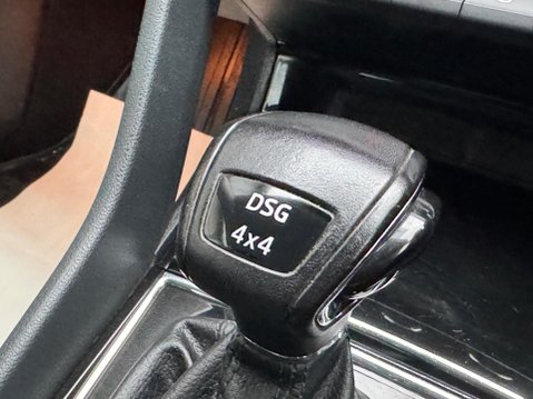 Skoda Kodiaq 2.0 TDI SE L DSG 4WD Euro 6 (s/s) 5dr (5 Seat) 35