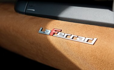 Ferrari LaFerrari 31