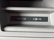 Volkswagen Crafter CR35 177 ps Tdi L2 H2 Trendline DSG Panel Van 26