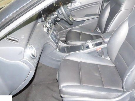 Mercedes-Benz A Class 1.5 A180d Sport (Executive) Hatchback 5dr Diesel 7G-DCT Euro 6 (s/s) (109 p 4