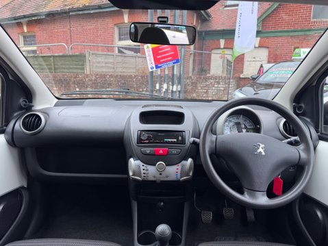 Peugeot 107 ACTIVE 12