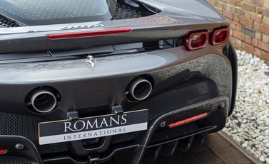 Ferrari SF90 Stradale 34
