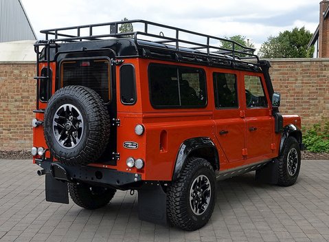 Land Rover 110 Adventure 2