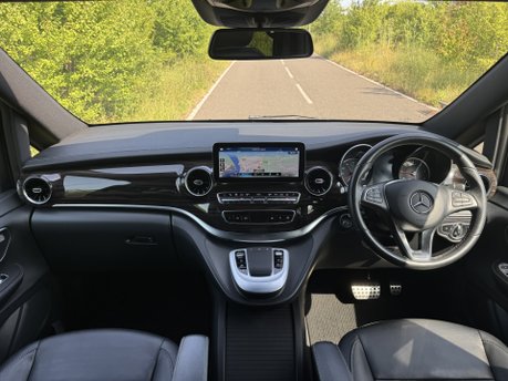 Mercedes-Benz V Class V220 D Sport Auto Diesel 8 Seater EX-LWB/SAT NAV/FULL LEATHER/VAT Q 7