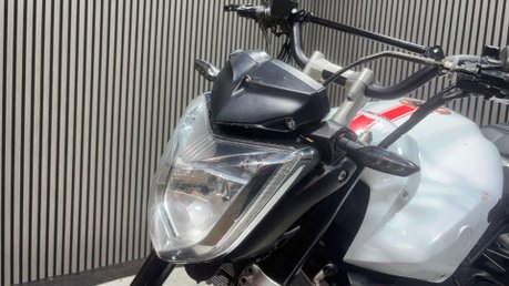 Yamaha FZ1 FAZER 1000 2010 37K GOOD RUNNING NAKED 1000CC PROJECT BIKE 9