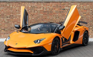 Lamborghini Aventador SV LP 750-4 Roadster 7