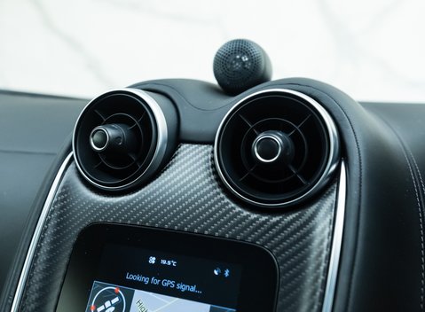 McLaren 570 GT MSO Black Collection 25