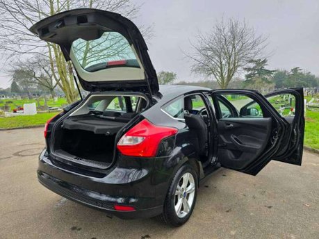 Ford Focus 1.6 Zetec S Powershift Euro 5 5dr 43