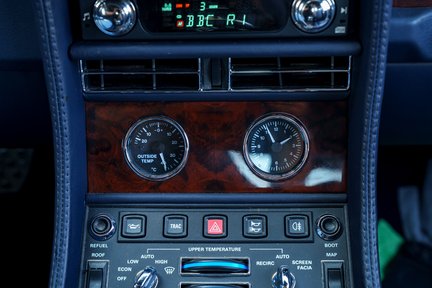Bentley Continental R Mulliner 25