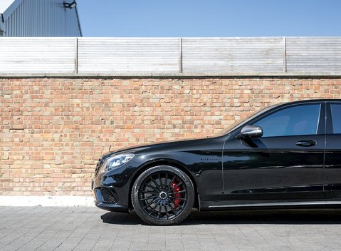 Mercedes-Benz S Class S65 L 31